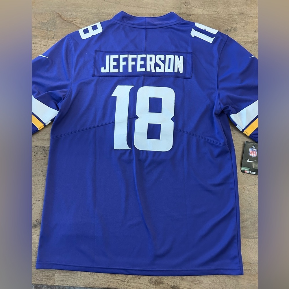 Nike NFL Justin Jefferson Jersey NWT Size L
